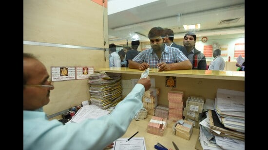 Financial stress arises in relation to joint expenses and the costs of separating the whole family. (Photo by Arun Sharma/ Hindustan Times (Arun Sharma/HT PHOTO)